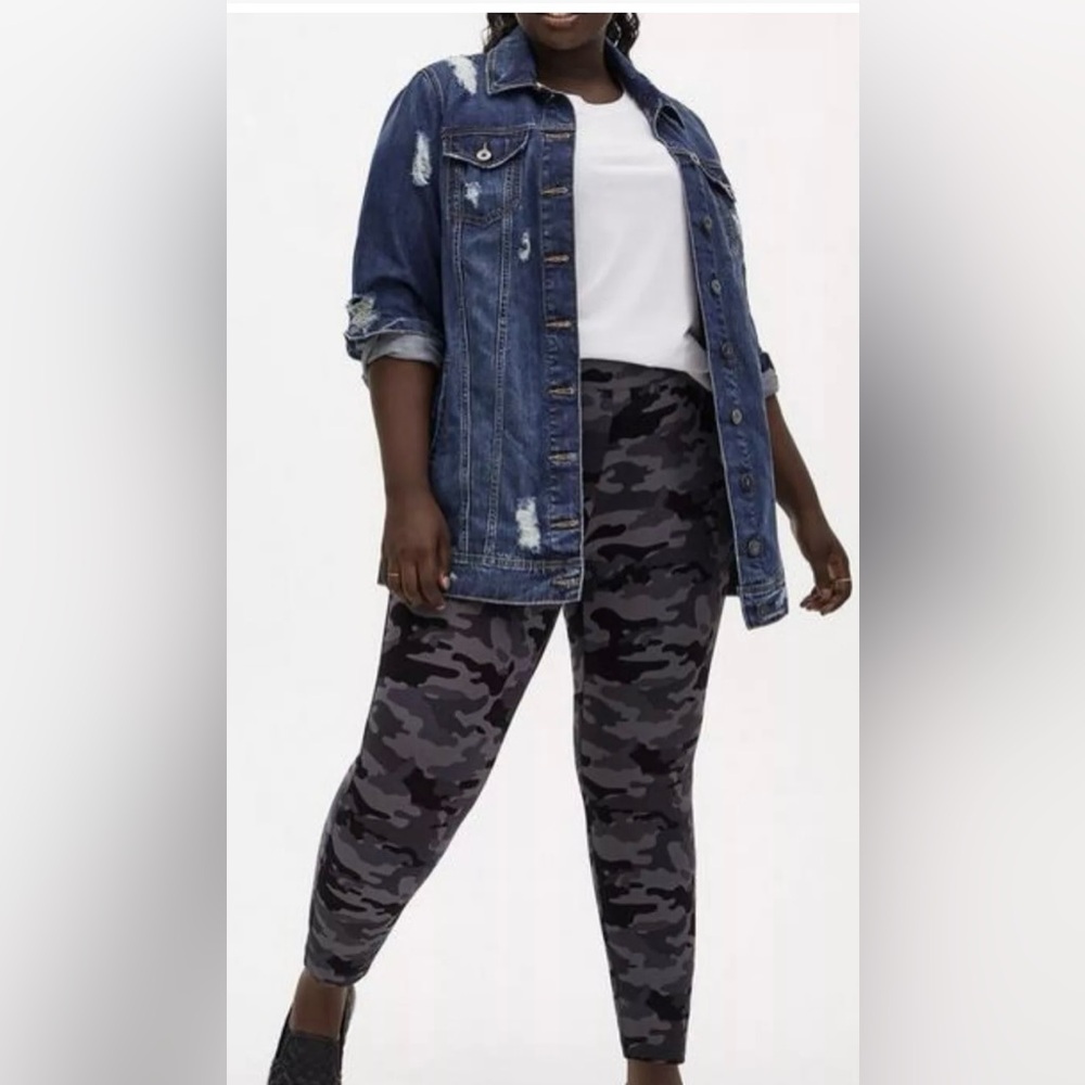 Torrid Pixie Skinny Studio Luxe Ponte High-Rise Pant 1X